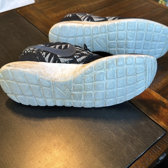 Nike N7 Shoes Size 10 - Picture 6 of 11